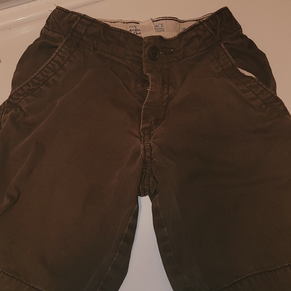 Boys size 5 shorts
